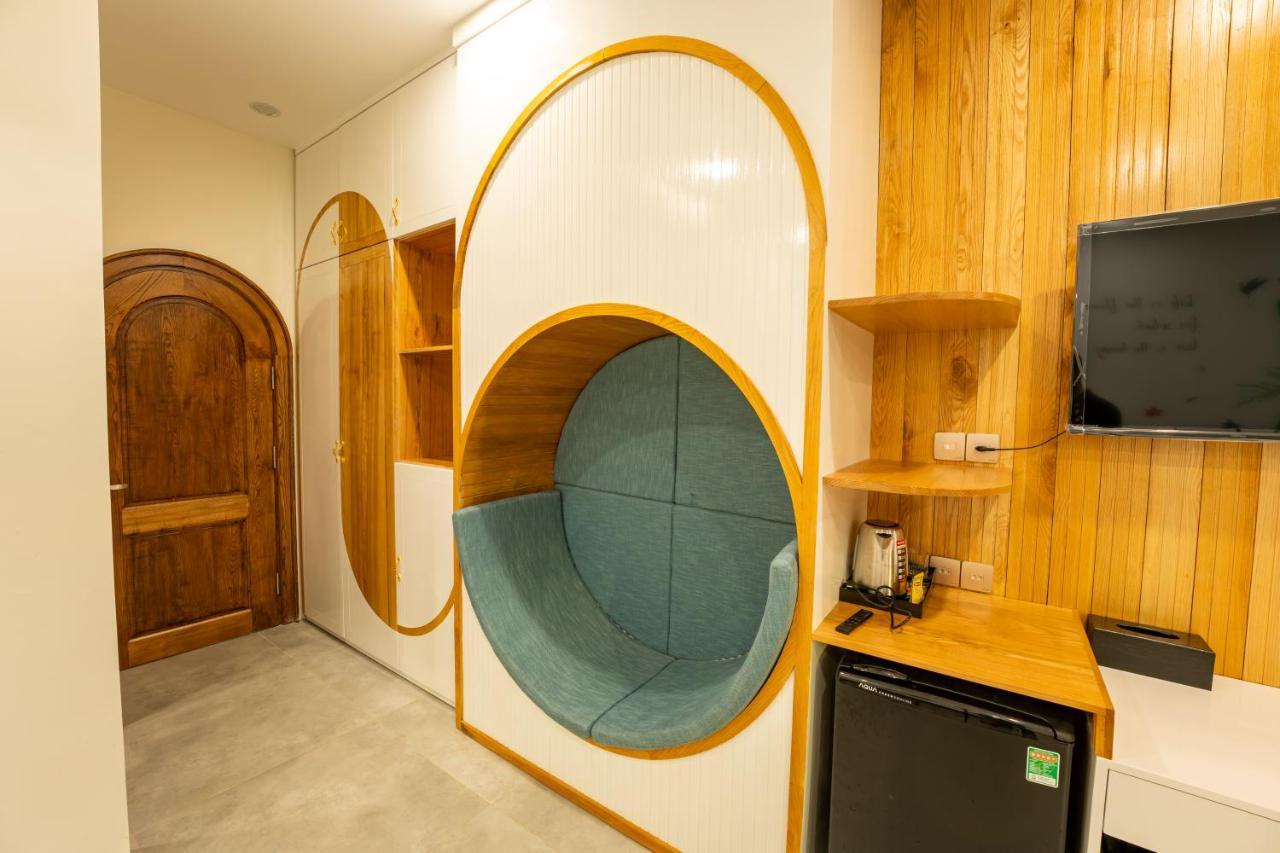 Apple House & Coffee Hotell Bà Rịa Eksteriør bilde
