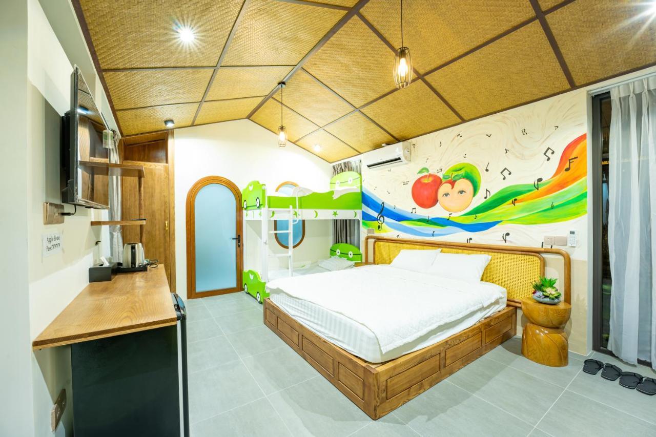 Apple House & Coffee Hotell Bà Rịa Eksteriør bilde